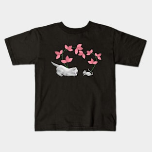 Cat meets little mouse Kids T-Shirt